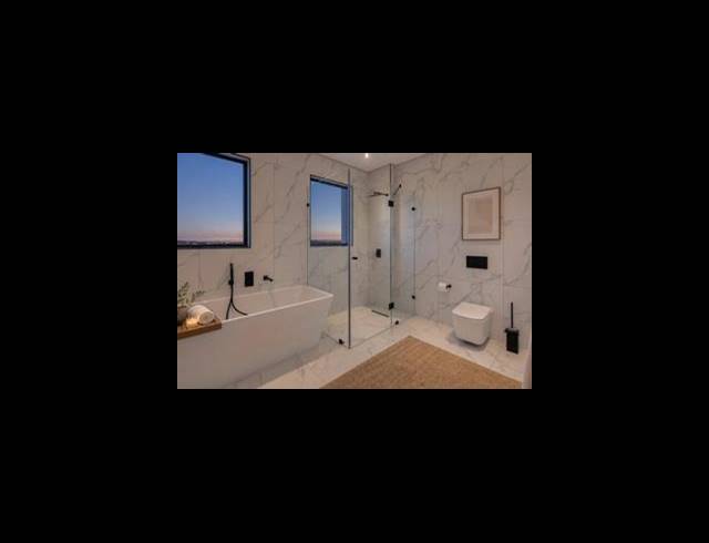 4 BEDROOM HOUSE FOR SALE IN SEATON ESTATE